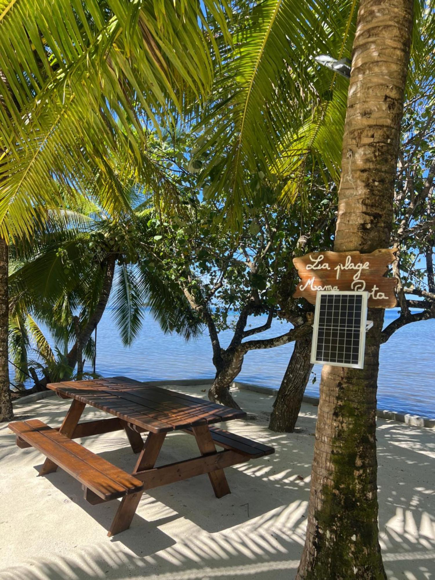 Villa Fare Mama Rota - Au Bord De L'Ocean Taputapuapea Exterior foto